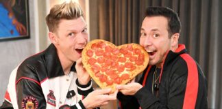 Pizza en forma de corazón, la propuesta de Pizza Hut y los Backstreet Boys