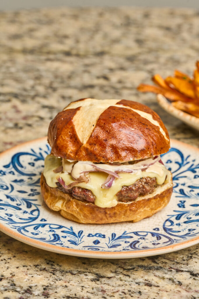 Hamburguesa participante del Burgerville 2026 - Los Valientes