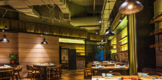 ¿Cómo impactará el nuevo Gobierno al sector Horeca? Claves para entender el nuevo mapa de costos y oportunidades Sector Horeca en Colombia enfrenta un panorama de ajustes de costos y nuevas exigencias del consumidor en 2026. - Imagen de Magnific